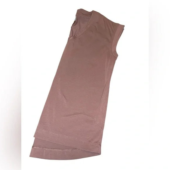 Athleta V-Neck Tank Brown Women’s XS Droptail Hem Summer Casual Athleisure Soft - Picture 4 of 7